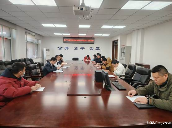 fc5defadeb2e70e1edacae33e93b5a8